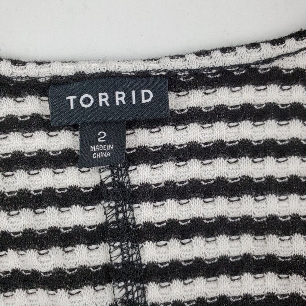 Torrid Womens Waffle Scoop Neck Long Sleeve Tee Black White Size 2=2X #12261696 - Picture 5 of 11